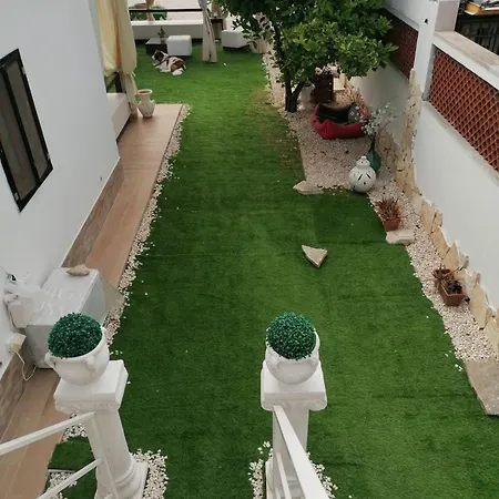 Loger Le Soleil Lägenhet Trani