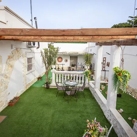 Loger Le Soleil Lägenhet Trani