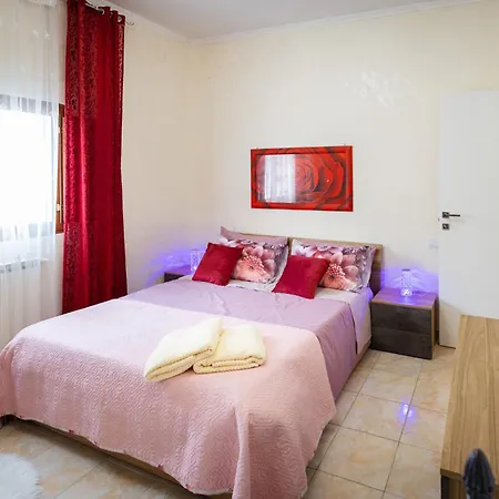 Loger Le Soleil Apartment Trani