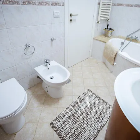 Loger Le Soleil Apartment *